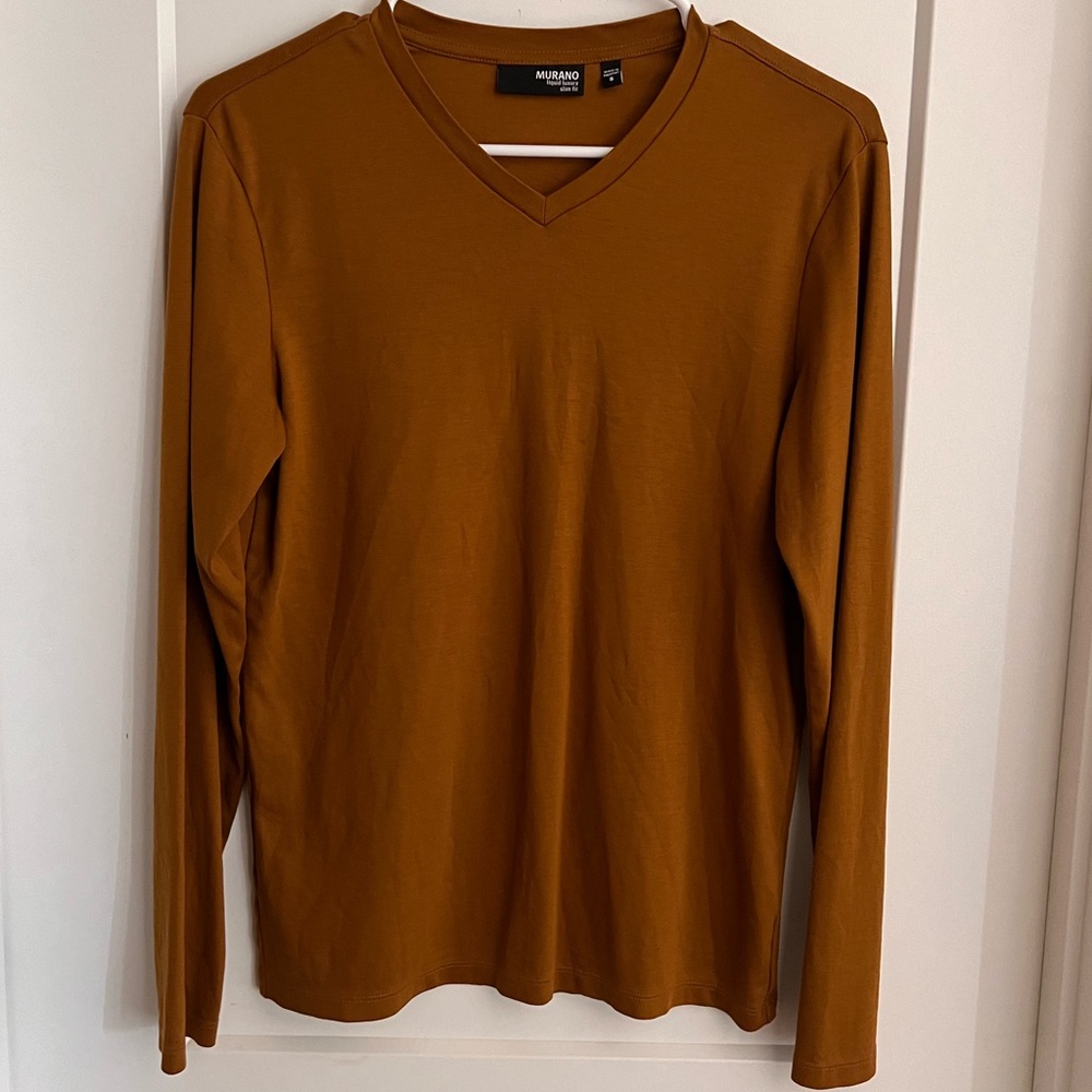 Murano Liquid Lux Slim Fit V Neck Shirt